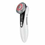 Kasvojen ja kaulan hieronta yhdistettynä puhdistukseen ja valohoitoon