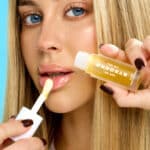 Shine Brown huuliöljy SPF 30 - Byrokko - Kuva 2